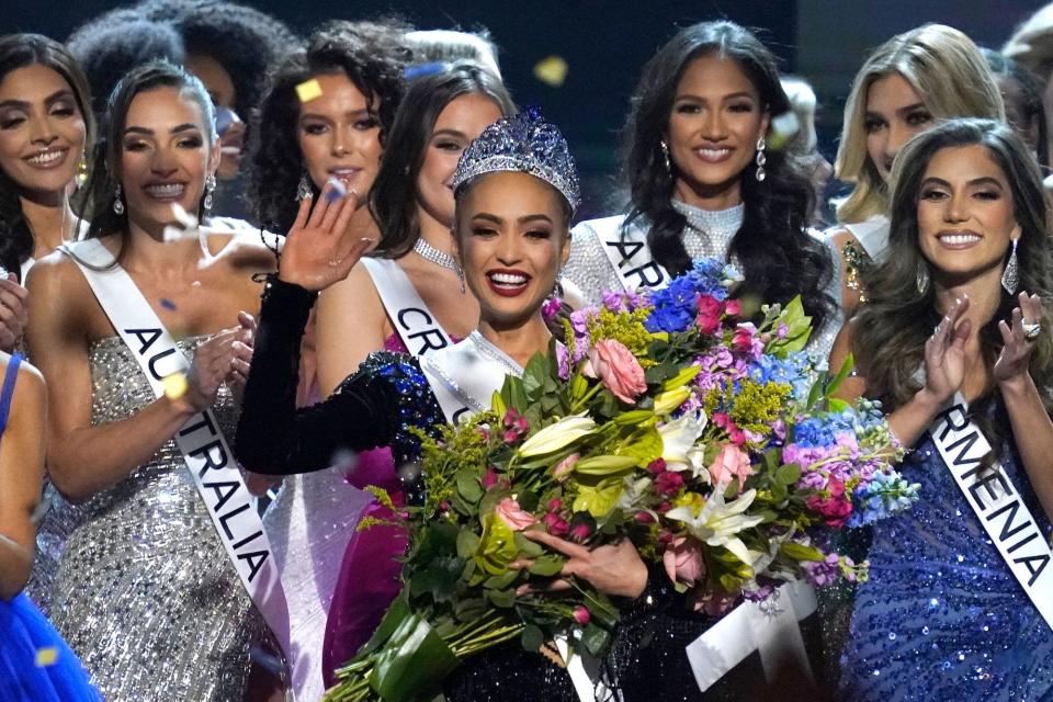 Miss USA R'Bonney Gabriel wins Miss Universe