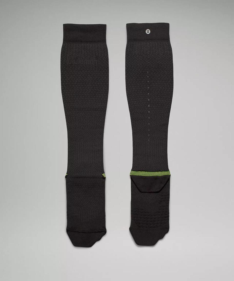 <p><a href="https://go.redirectingat.com?id=74968X1596630&url=https%3A%2F%2Fshop.lululemon.com%2Fp%2Fwomen-socks%2FMicroPillow-Compression-Run-Sock-Knee%2F_%2Fprod10930299&sref=https%3A%2F%2Fwww.prevention.com%2Ffitness%2Fworkout-clothes-gear%2Fg29067389%2Fbest-compression-socks%2F" rel="nofollow noopener" target="_blank" data-ylk="slk:Shop Now;elm:context_link;itc:0;sec:content-canvas" class="link ">Shop Now</a></p><p>MicroPillow Compression Knee-High Running Socks</p><p>lululemon.com</p><p>$38.00</p><span class="copyright">Lululemon</span>