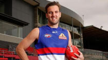 Suckling joins the Bulldogs as an unrestricted free agent.