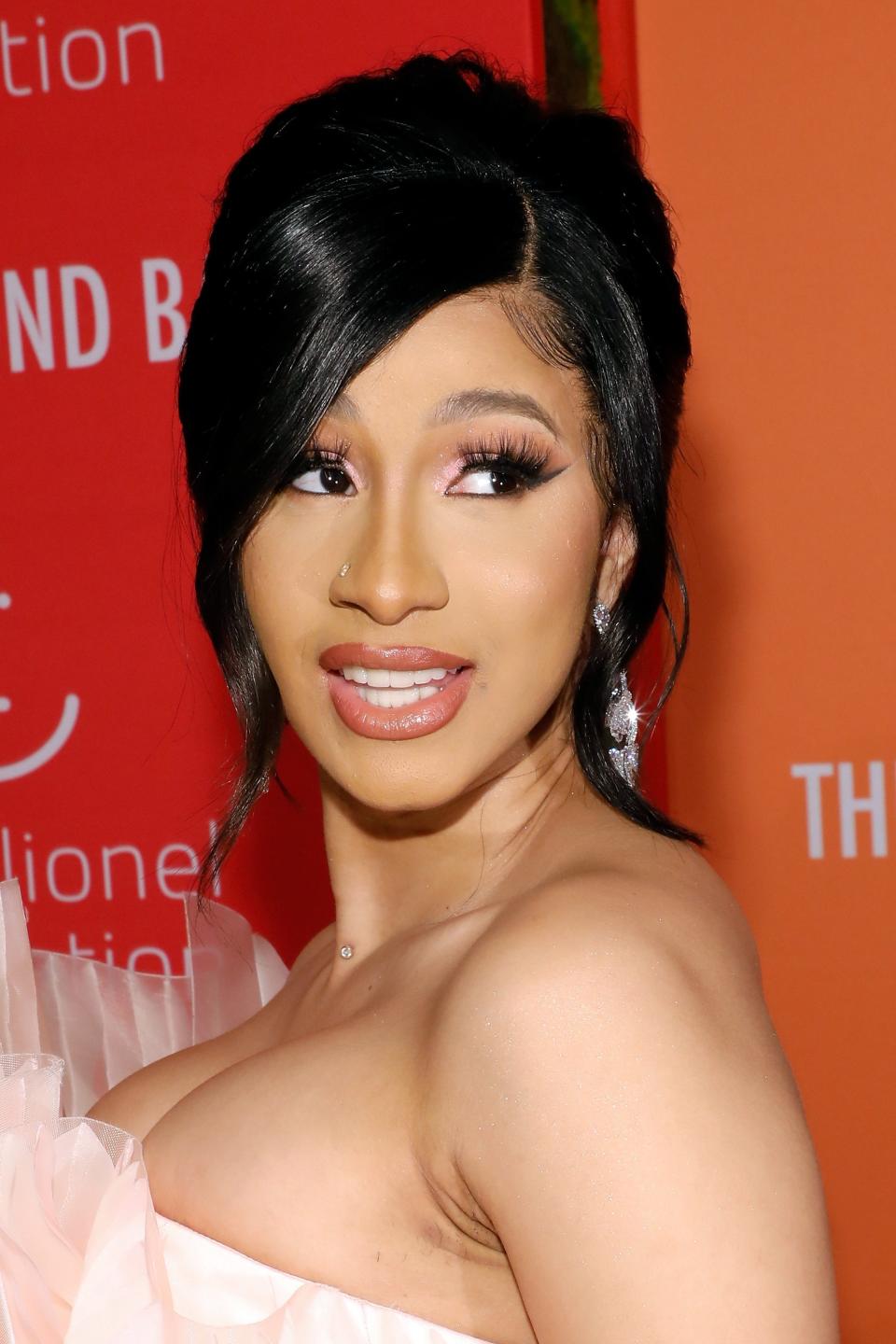 Cardi B for Bernie Sanders