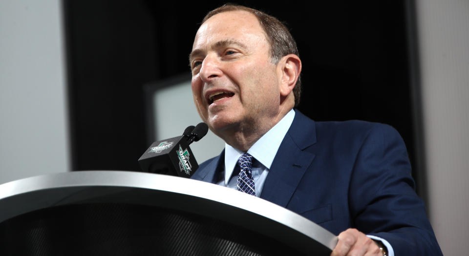 Gary Bettman says the NHL is willing to step in and help Ottawa facilitate a new arena deal. If allowed, of course. (Getty)