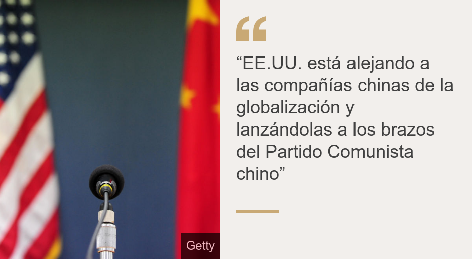 "Estamos viviendo una nueva versión del Gran Juego disputado entre el imperio británico y ruso en el siglo XIX"", Source: , Source description: , Image: Banderas china y estadounidense