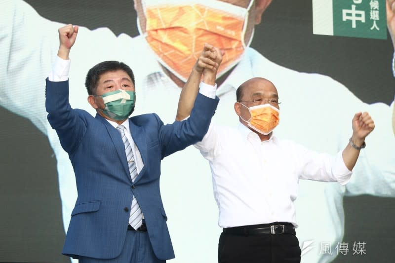 20221001-行政院長蘇貞昌（右）出席民進黨台北市長參選人陳時中（左）競選總部成立大會。（蔡親傑攝）