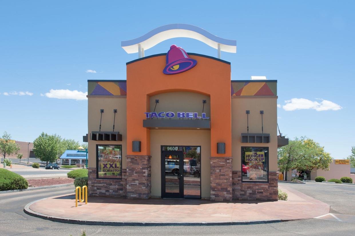 Taco Bell Fast Food Restaurant