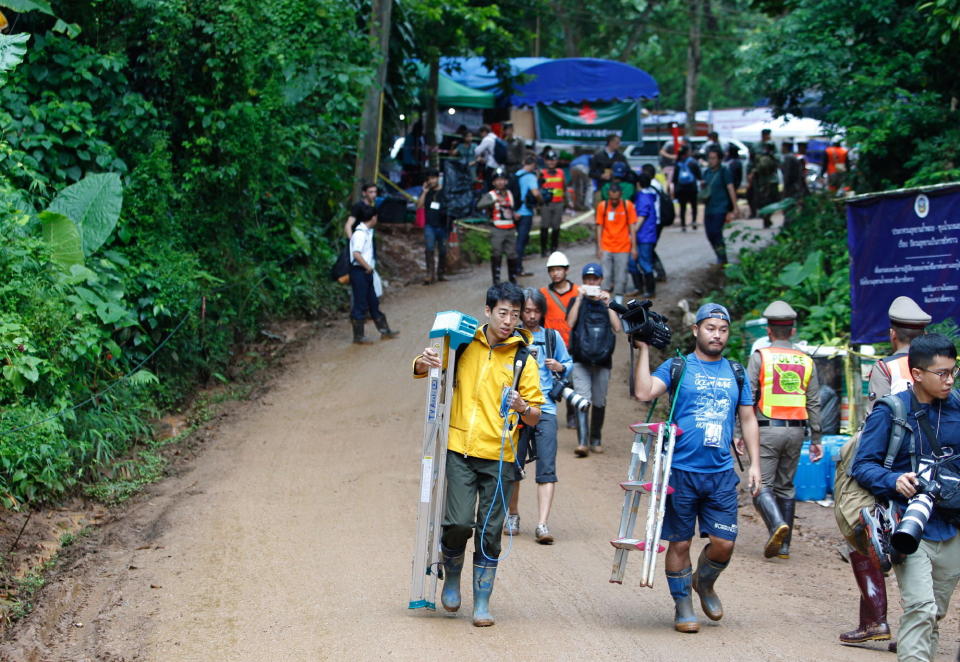 #FOTOS: Así se vivió el rescate de los niños atrapados en una cueva de Tailandia