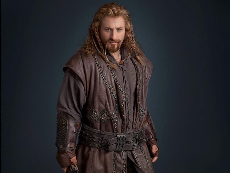 <b>Fili</b><br><br> New Zealand TV star Dean O'Gorman is Fili, brother of Kili. Fíli's most distinguishing feature is his long nose, the longest of any of the Dwarves on the Quest of Erebor.