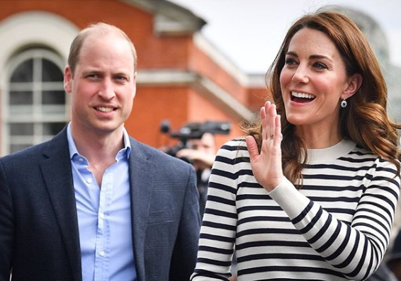 Prince William and Kate Middleton wave to fans