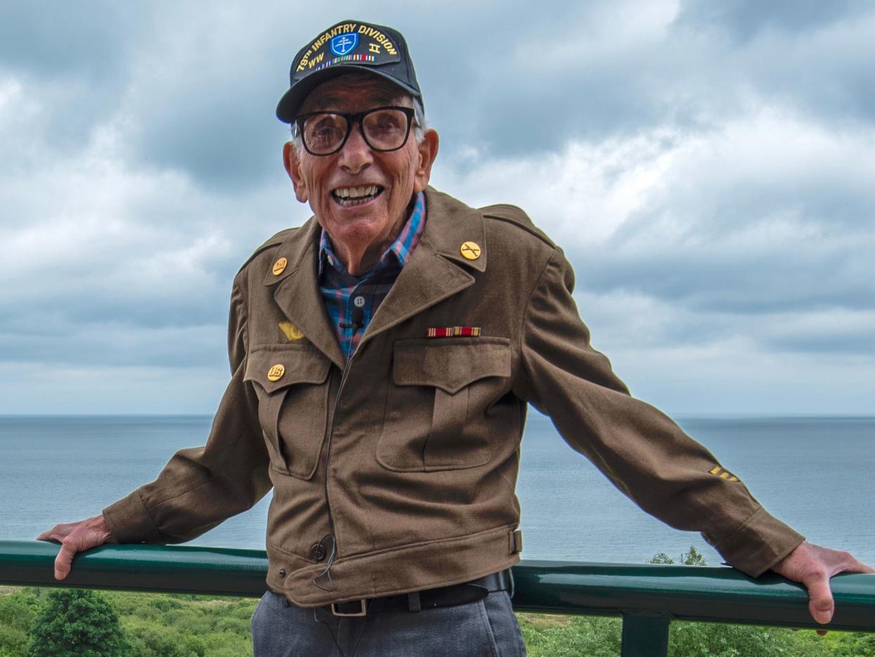 Bronx resident Willie Kellerman, 97, who was wounded in World War II after escaping the Nazis will be awarded the Purple Heart.