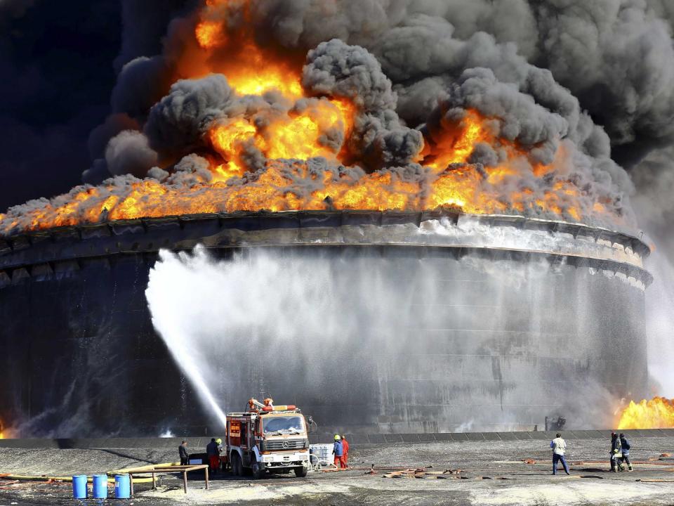 oil storage fire