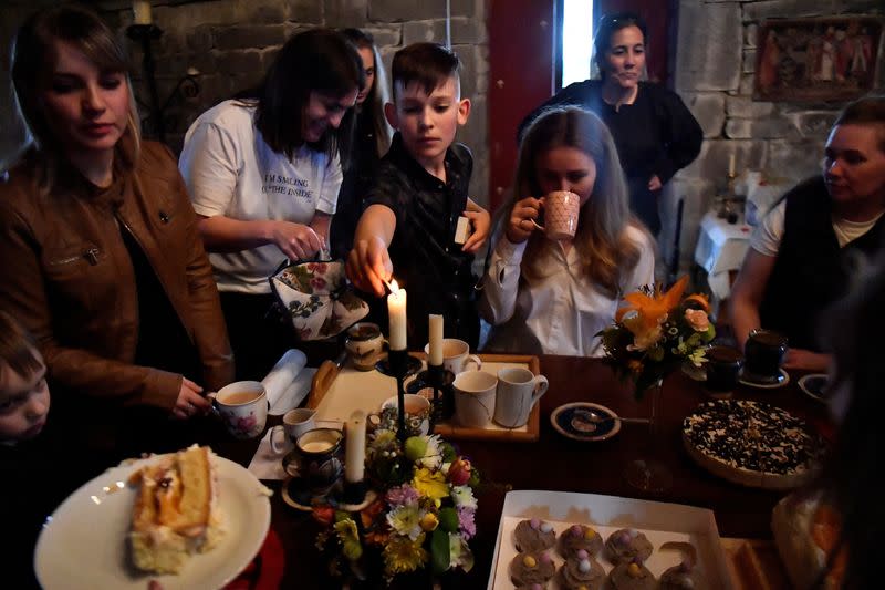 Owner of 15th Century Ballindooley Castle, offers his medieval home to Ukrianian refugees, in Ireland