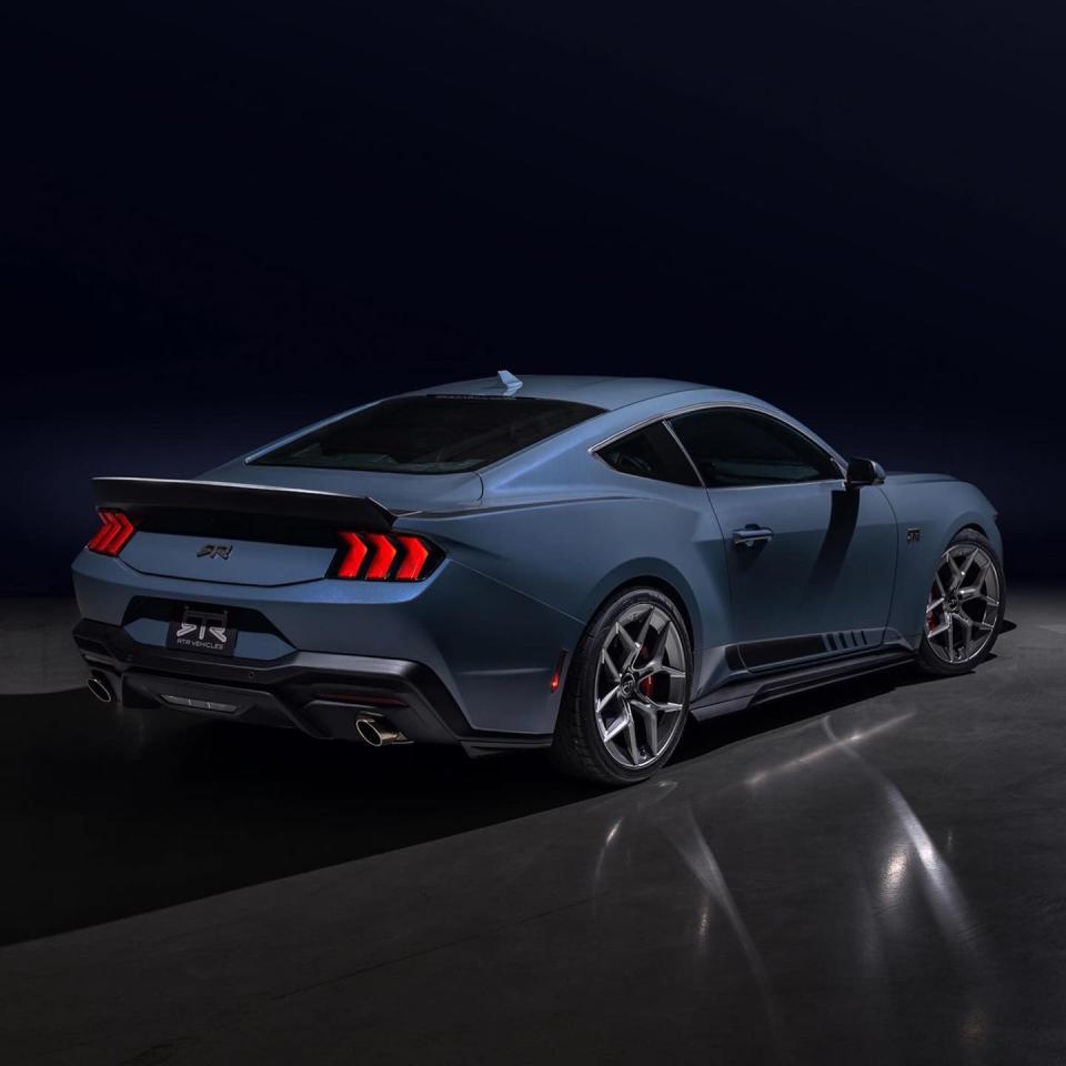 2024 rtr mustang spec 2 front three quarter view