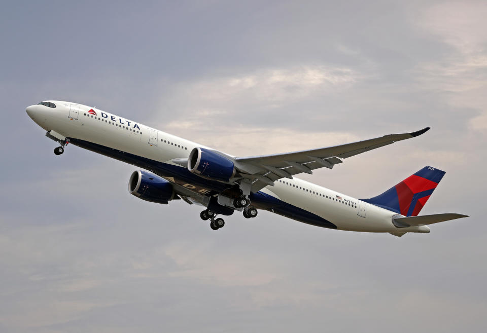 Der Delta-Airlines-Flug DL194 von Atlanta nach Barcelona musste am vorigen Freitag außerplanmäßig umkehren. (Bild: Getty).