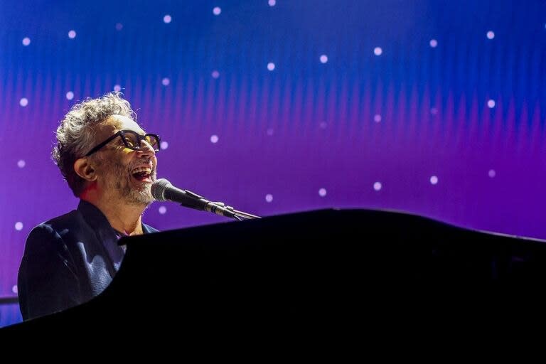 Fito Páez durante la actuación en las Noches del Botánico (Foto: Europa Press)