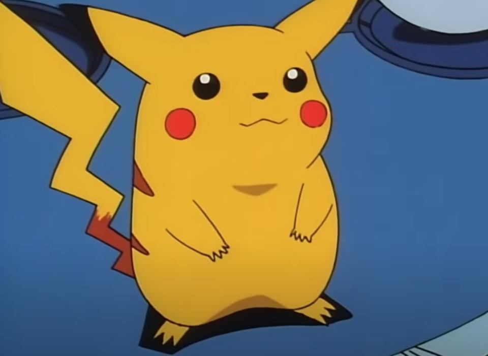 Pikachu introduces himself to Ash