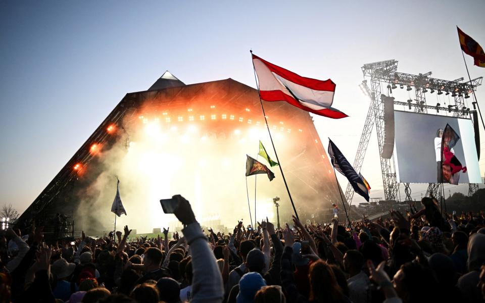 Kendrick Lamar performs on the Pyramid stage at Worthy Farm in Somerset during the Glastonbury Festival in Britain, June 26, 2022. REUTERS/Dylan Martinez - REUTERS/Dylan Martinez