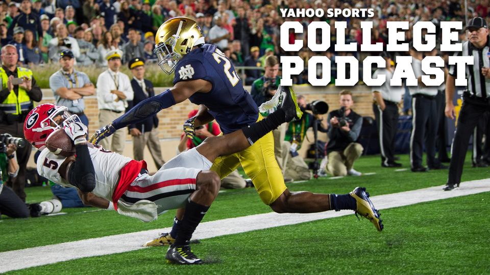 SOUTH BEND, IN - SEPTEMBER 09: Georgia Bulldogs wide receiver Terry Godwin (5) makes a one handed touchdown catch over Notre Dame Fighting Irish cornerback Julian Love (27) during the college football game between the Notre Dame Fighting Irish and Georgia Bulldogs on September 9, 2017, at Notre Dame Stadium in South Bend, IN. Notre Dame travels to Georgia for the rematch Saturday. (Photo by Zach Bolinger/Icon Sportswire via Getty Images) 