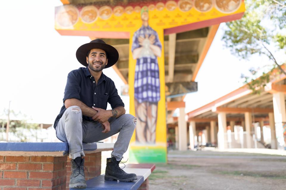 Galeria Lincoln owner and El Paso muralist Tino Ortega helped plan the 2022 Art Gala and Auction, a fundraiser to replace murals at Lincoln Park that have been torn down due to construction. Ortega poses by a mural at Lincoln Park in South-Central El Paso on Thursday.