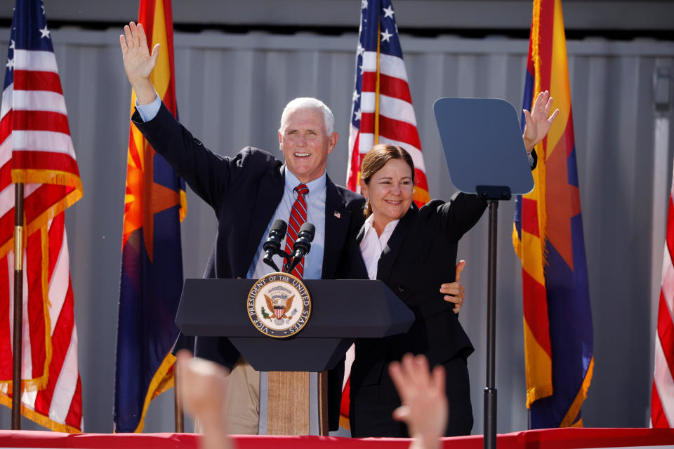 Karen Pence wird im Wahlkampf eine wichtige Rolle spielen. Das Paar gilt als eng verbunden. (Bild: REUTERS/Brian Snyder)