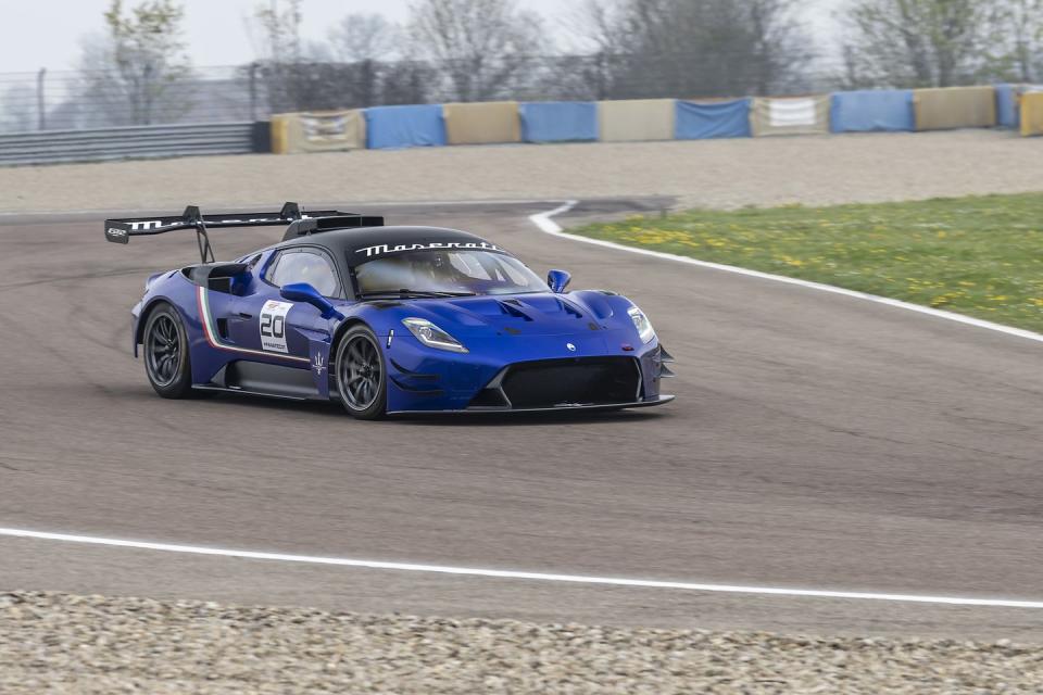 maserati gt2 track drive