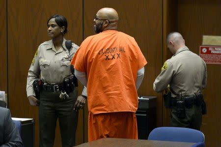 Rap mogul Suge Knight appears in court for a arraignment hearing in his murder trial in Los Angeles, California, April 30, 2015. REUTERS/Kevork Djansezian/Pool