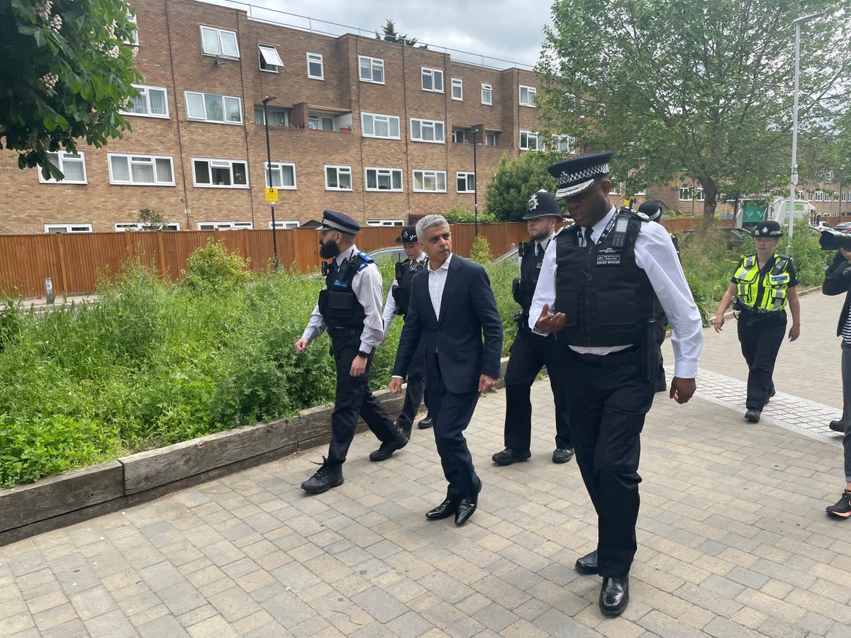 Sadiq Khan visits Tottenham to see how Operation Denali is reducing violent crime (Noah Vickers/Local Democracy Reporting Service)