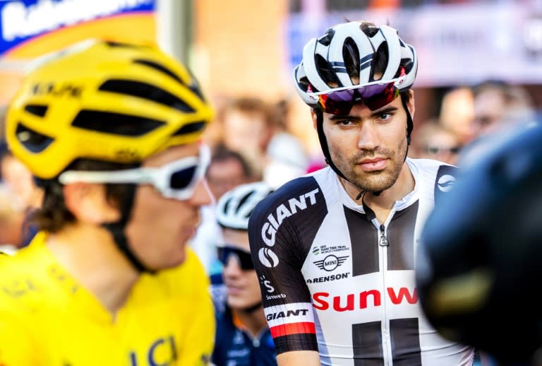 Tom Dumoulin (C) can defend his time trial world title