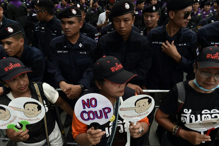 Police have blocked anti-junta protesters from marching to Government House