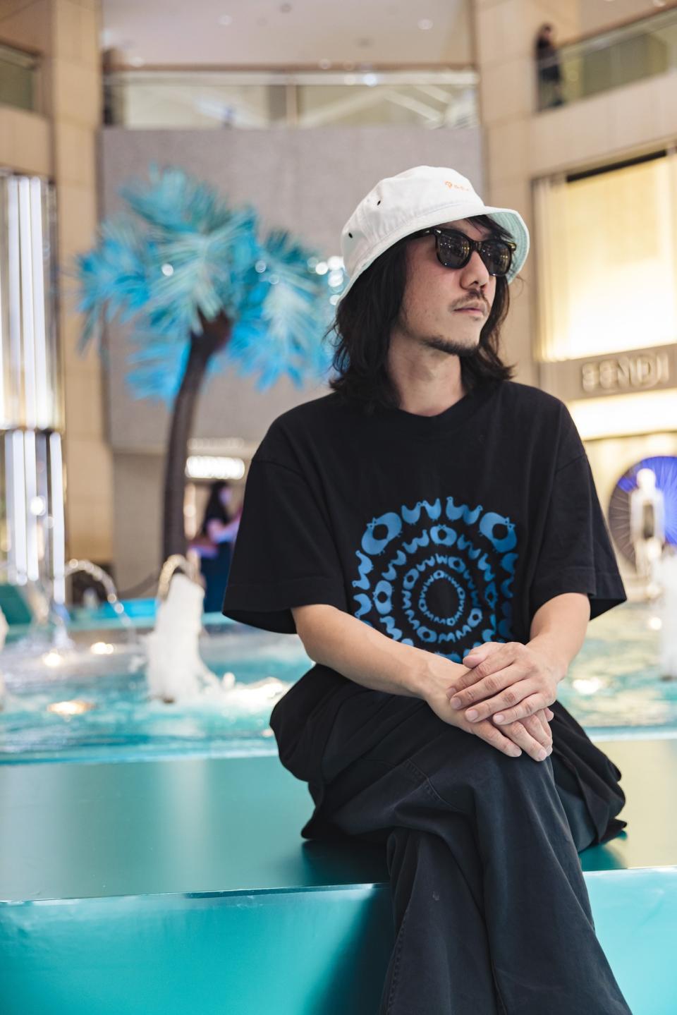 香港好去處｜中環置地廣場變身冰藍色迷幻數碼花園！8月限定日本著名藝術家操刀互動式水池