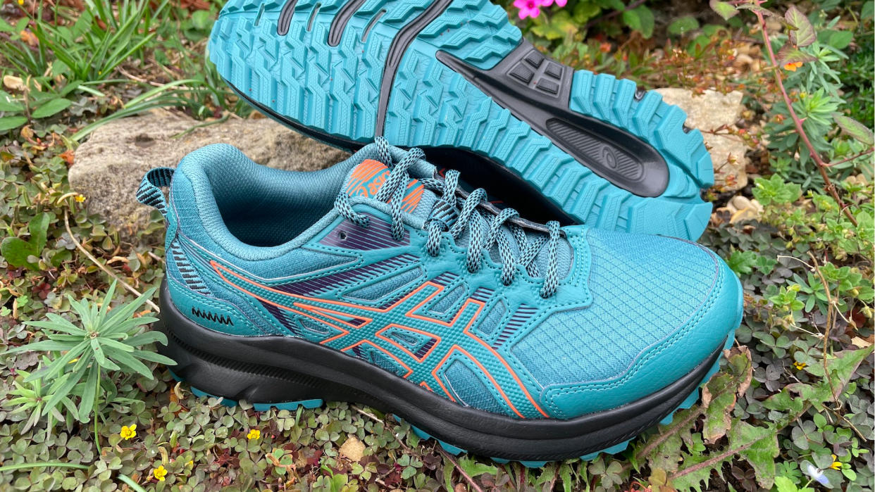  Asics Trail Scout 2. 