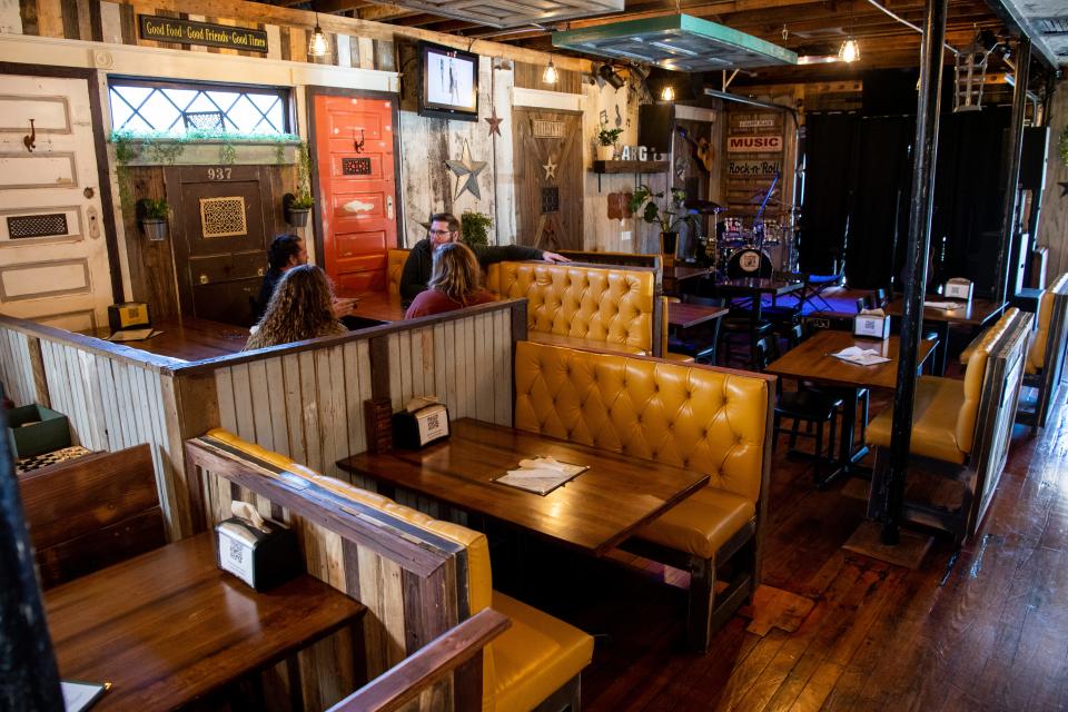 Ale' Rae's hip-and-folksy digs offer everything from cornhole to live music.
