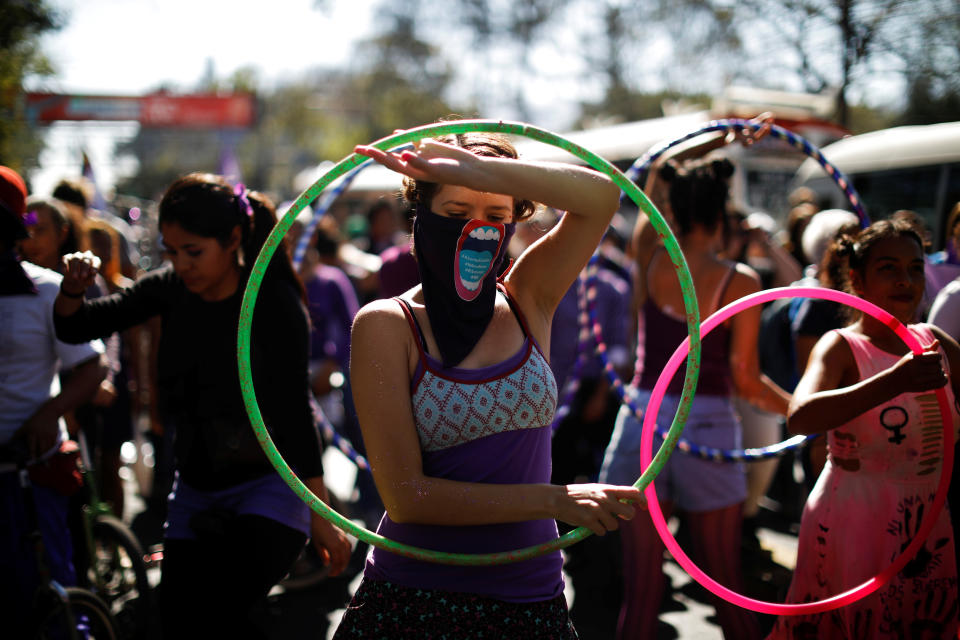 <p>Activists participate in a march to call for an end to violence against women during International Women’s Day in San Salvador, El Salvador, March 8, 2018. (Photo: Jose Cabezas/Reuters) </p>
