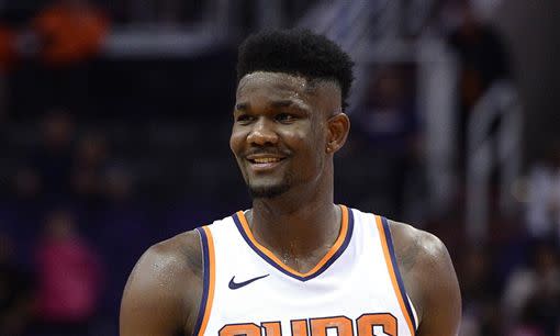 太陽中鋒Deandre Ayton。（圖／翻攝自推特）