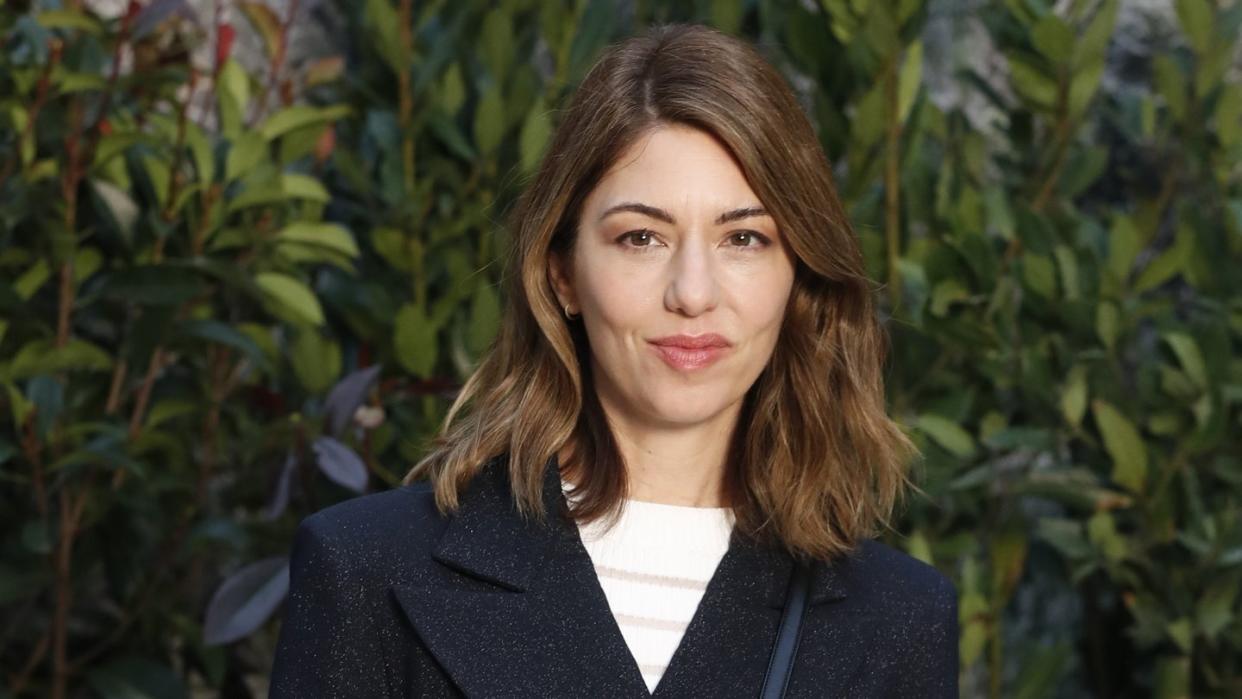 Die US-amerikanische Regisseurin Sofia Coppola fühlt sich dem Pariser Modehaus Chanel verbunden.