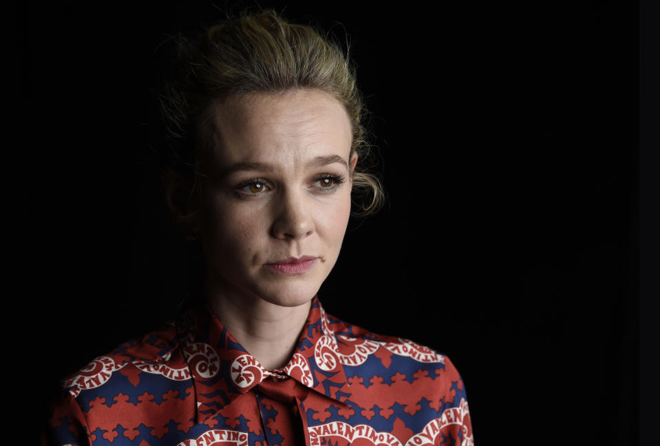 Carey Mulligan protagonista de la película "Wildlife" posa para un retrato en el Festival Internacional de Cine de Toronto en Toronto en una fotografía de archivo del 9 de septiembre de 2018. (Foto Chris Pizzello/Invision/AP)