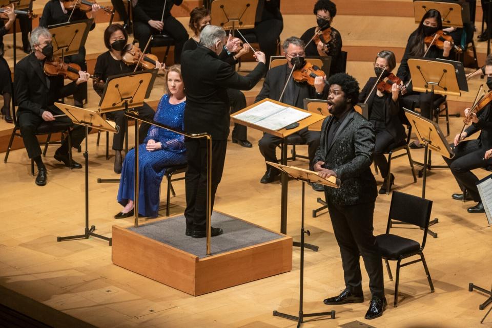 Singers Dashon Burton and Sasha Cooke perform Michael Tilson Thomas' 'Meditations on Rilke.'