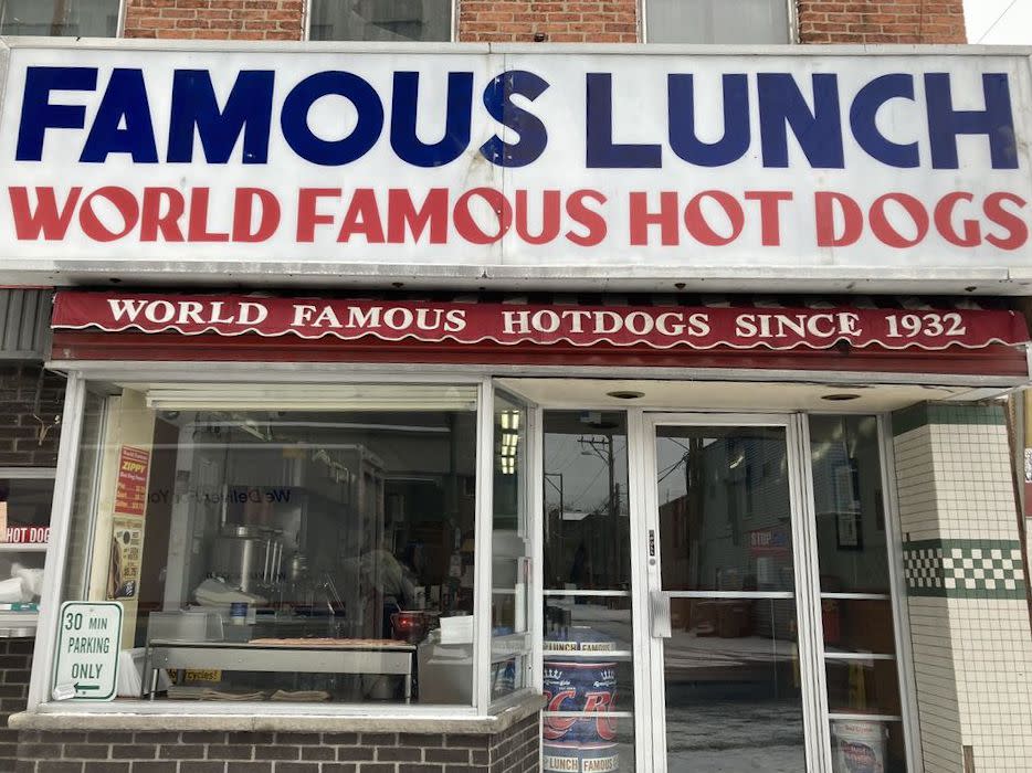 Famous Lunch Troy
