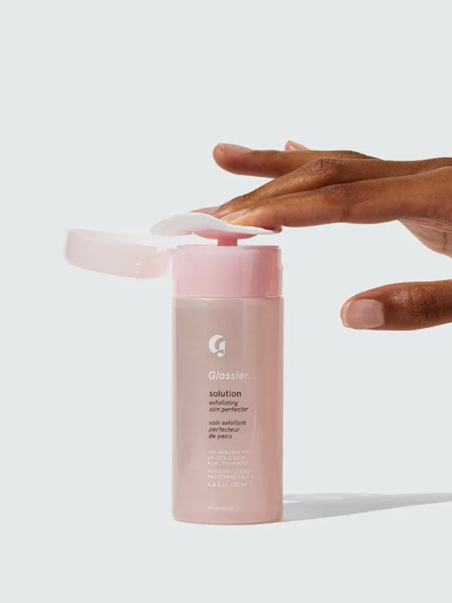 The 13 Best Glossier Products, From Brow Pomades to Exfoliants