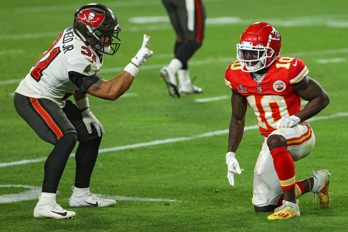 Antoine Winfield Jr. fined $7,815 for mocking Tyreek Hill during Super Bowl  LV