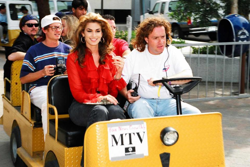 Cindy Crawford's Gorgeous '90s Throwback Photos