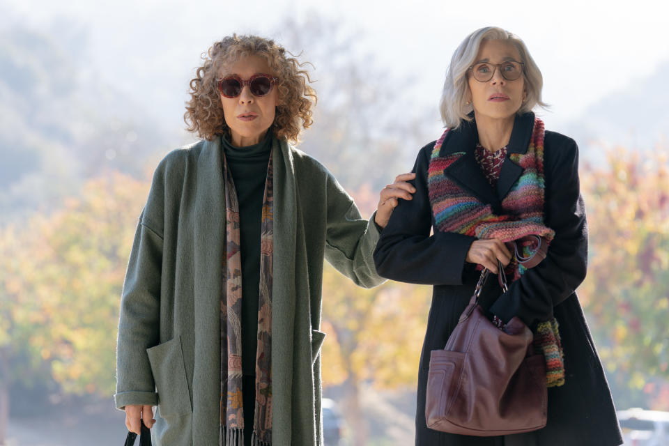 Lily Tomlin and Jane Fonda in “Moving On” - Credit: Aaron Epstein