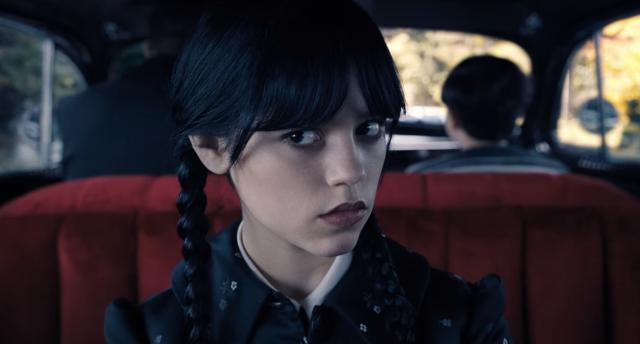 Wednesday' fans shocked to learn '90s Wednesday Addams is new