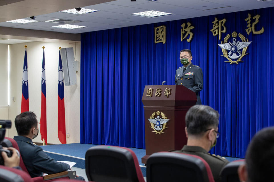 國防部發言人孫立方18日表示，中共黃海軍事活動是小規模內部操演。（圖／國防部提供）