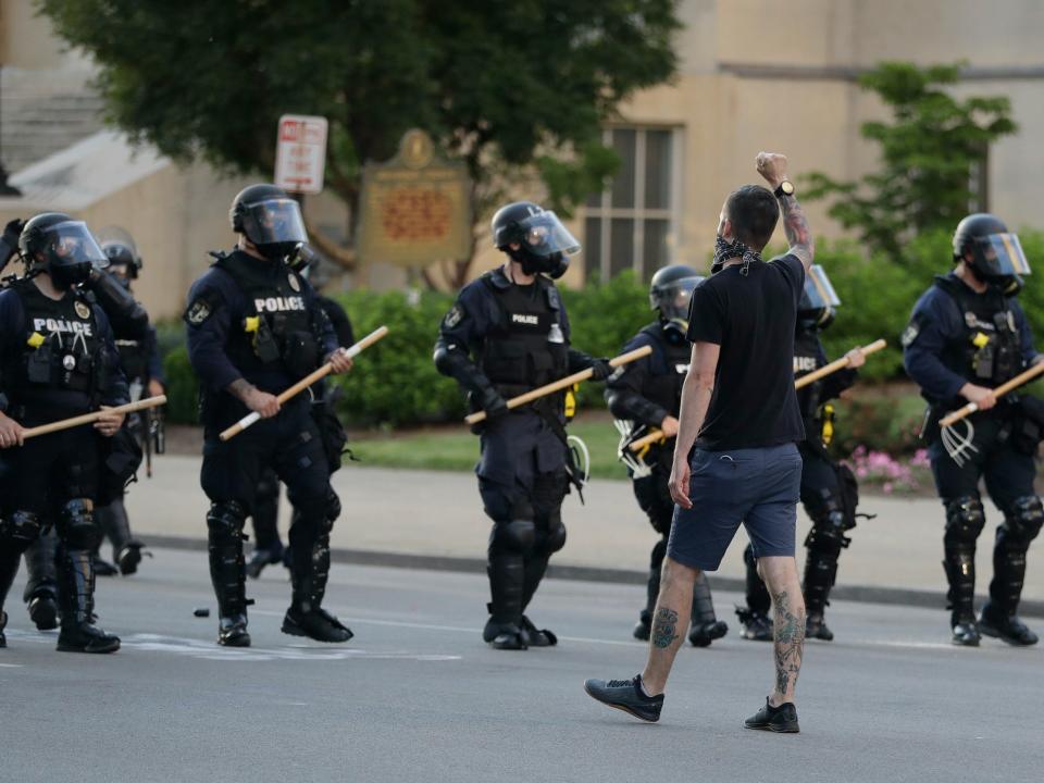 louisville kentucky breonna taylor black lives matter protests