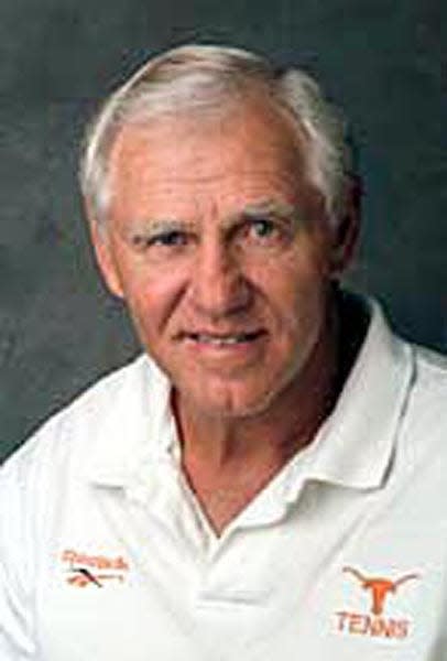 Longtime Texas men's tennis coach Dave Snyder, who coached 16 All-Americans in his 28 years at the school, died Saturday. He was 88.