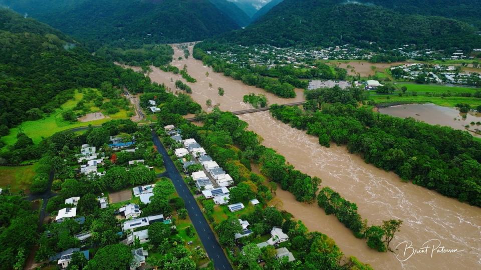 Aerial view of flooding caused by heavy rains, in Cairns (Brent Paterson via REUTERS)