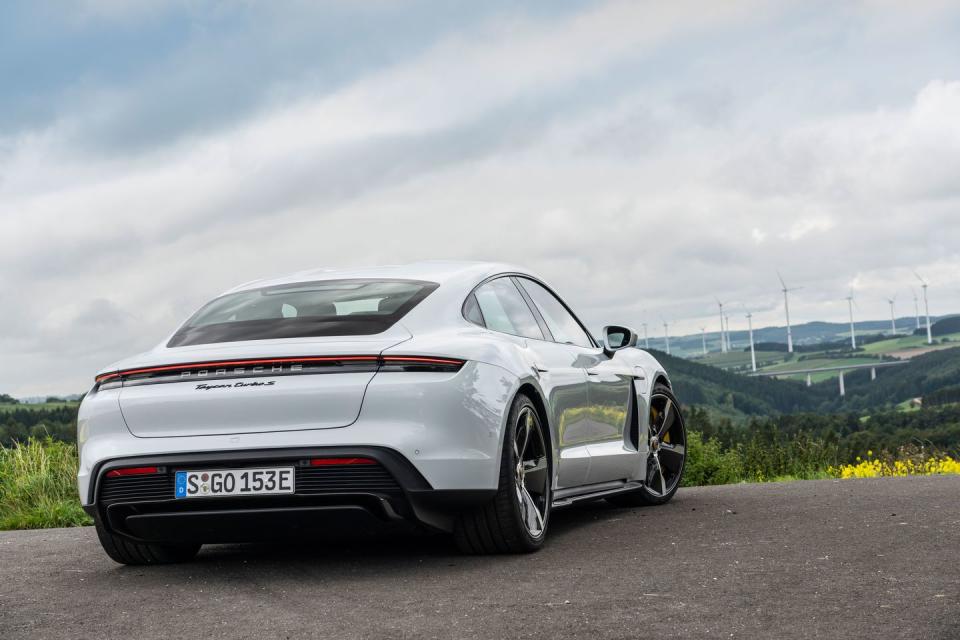 In-Depth Photos of the 2020 Porsche Taycan