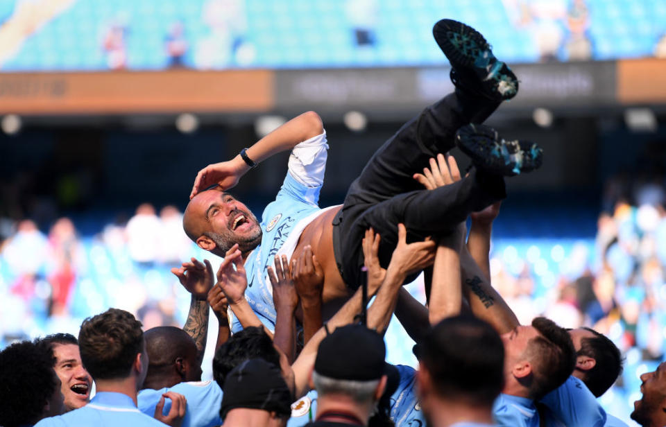 Pep Guardiola hat allen Grund zur Freude – nicht zuletzt wirkt sein Jahresgehalt von 25 Millionen Euro bestimmt beflügelnd. (Bild: Getty Images)