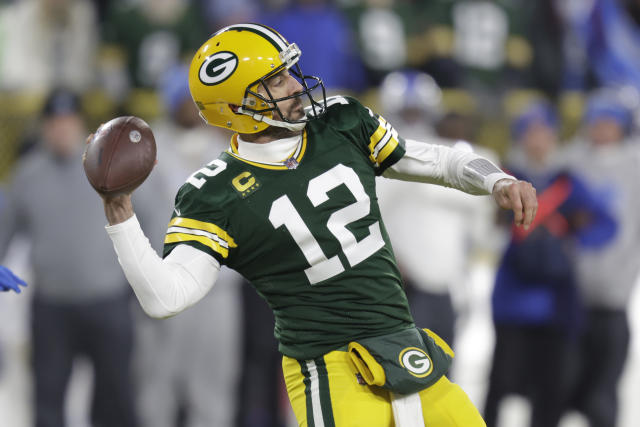 Green Bay Packers cornerback Keisean Nixon (25) returns a kickoff against  the Detroit Lions during an NFL football game Sunday, Jan.8, 2023, in Green  Bay, Wis. (AP Photo/Matt Ludtke Stock Photo - Alamy