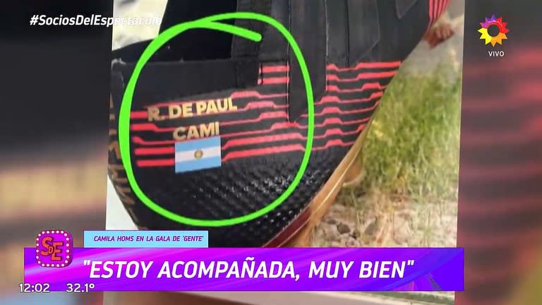 Los botines que De Paul le había dedicado  a Cami Homs