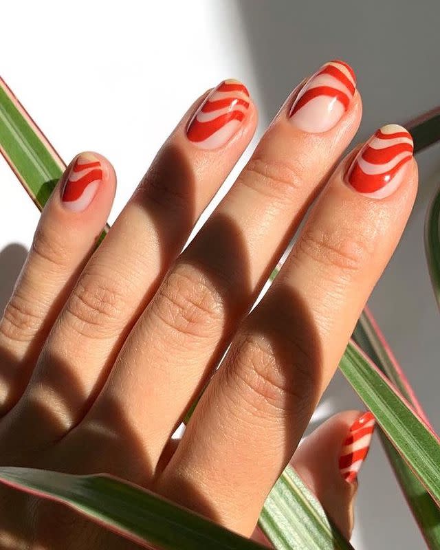 <p>The only thing these '70s inspired nails need is a Big Sur roadtrip.</p><p><a href="https://www.instagram.com/p/B1Mbq9SpY2K/" rel="nofollow noopener" target="_blank" data-ylk="slk:See the original post on Instagram;elm:context_link;itc:0;sec:content-canvas" class="link ">See the original post on Instagram</a></p>